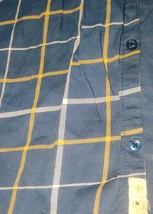 Stylish Men&#39;s Blue Plaid Casual Shirt
