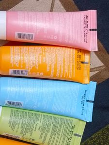 (Combo Pack Of 8) Dot &amp; Key Skincare Set