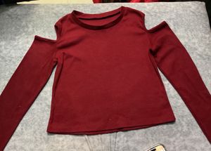 Maroon Cold Shoulder Top