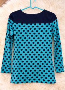 “Comfortable, breathable fabric. Perfect for daily