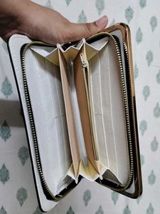 BLACK CLUTCH/BAG FOR PARTIES