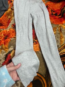 Comfortable Gray Knit Leggings combo