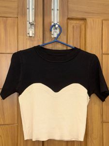 Two-Tone Cropped Knit Top