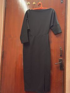 Elegant Black Midi Dress