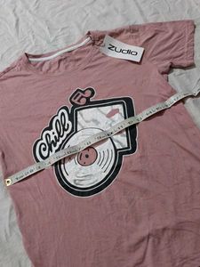 Chill Vinyl Graphic Tee