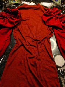 Rust Ribbed Top w/ Velvet Sleeves
