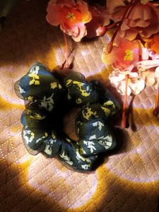 Floral Print Scrunchie
