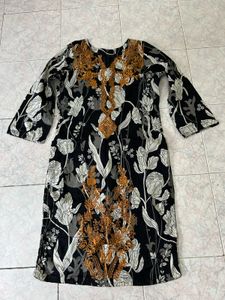 Pakistani Chikankari Kurti And Dupatta