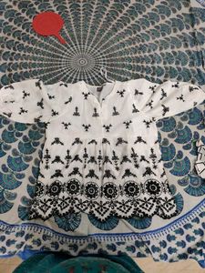 Black And White Kurti