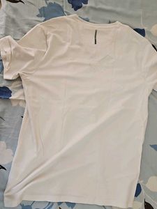 Van Heusen Graphic Tee