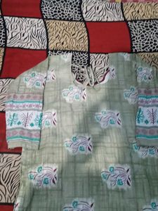 Elegant Printed Kurta