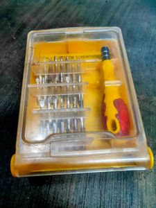 32 In 1 Screwdriver Set