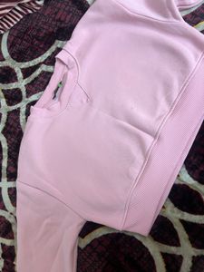 Pink Cropped Sweatshirt dropshoulder