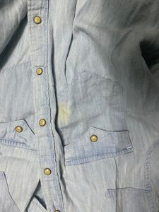 levis denim shirt