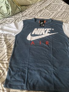 Brand New Nike T-shirt