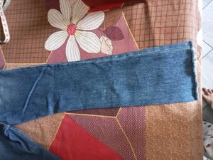 Roadster High Rise Light Fade Blue Jeans
