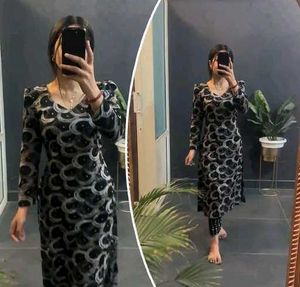 Elegant Black & Silver Midi Dress
