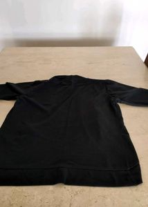 Teemoods Elegant Black Shrug