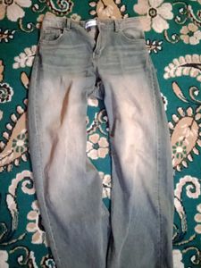 Bershka Old Look Jeans – Size 32 | Original Price