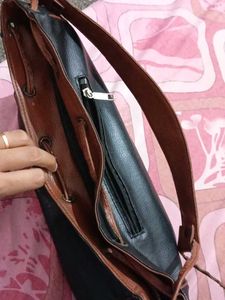 Get 3 Handbags 1 Sling Bag