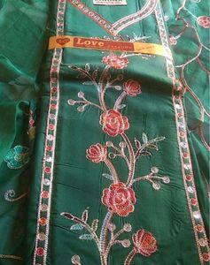 Dress Metairal