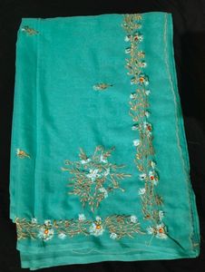 Buy Gown Get Freebie Saree With Blouse Piece