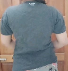 Grey Puffy Hand Top