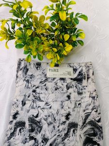 Vintage High-Waisted Jeans