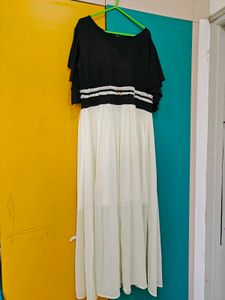 Elegant Black &amp; White Maxi Dress