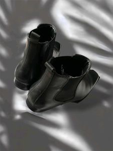 Black Leather Chelsea Boots