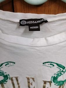 WHITE FITTED T SHIRT