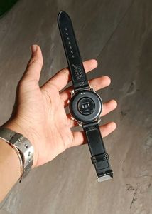 Smart Watch : Ambrane Wise Roam