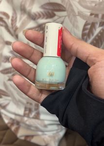 H&M Mint Green Nail Polish