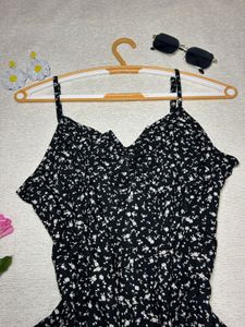 Superdry One Piece Dress With Shorts🖤