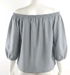 Striped Off-Shoulder Top 🖤