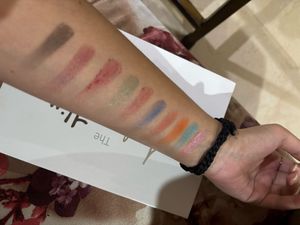 Morphe eyeshadow palette