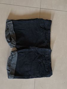 Low Rise Black Shorts