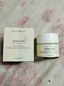 Oriflame Brand Optimals Evenout Day Cream SPF 20