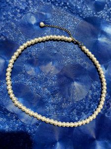 WHITE PEARL CHAIN