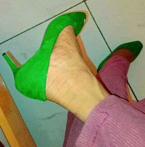 Pencil Heels 😍