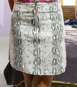Women's Snake Skin Printed Skirt From Renuar