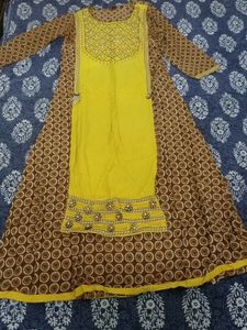 L size, A line, cotton kurta with York work on neck,