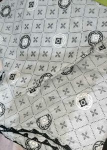 Elegant Cotton Scarf 🧣