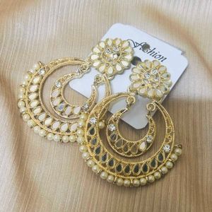 Elegant Gold Tone Floral Drop Earrings