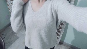 Women Woolen Top