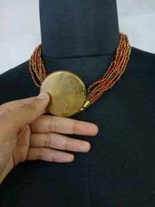 NECKPIECE