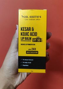 Dr Sheths Kesar And Kojic Acid Lip Balm