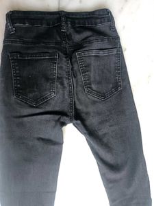 Ripped Black Skinny Jeans