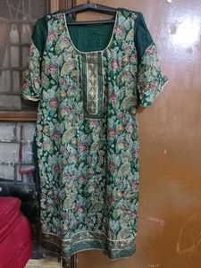 Beautiful Floral Pant Kurti Set