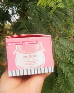 Dot &amp; Key ❤️ Peptide &amp; Pomegranate Moisturizer 🌺